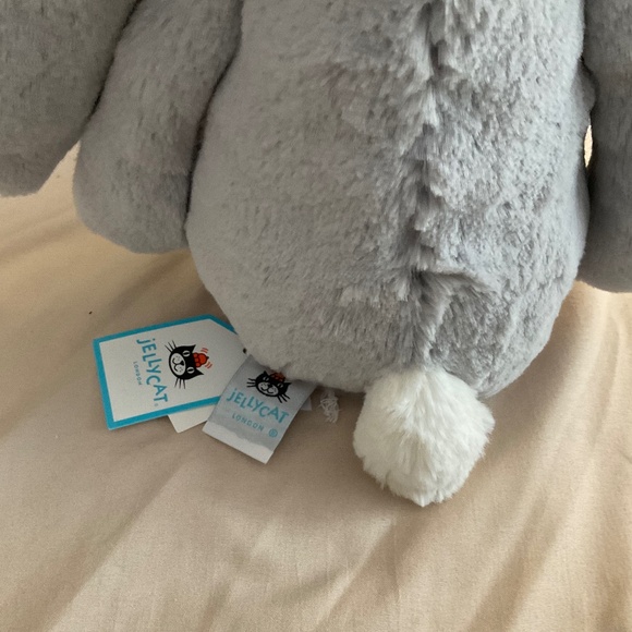 Jellycat Blossom Silver Bunny  “Bloom” NWT Medium Plushie - Picture 5 of 12